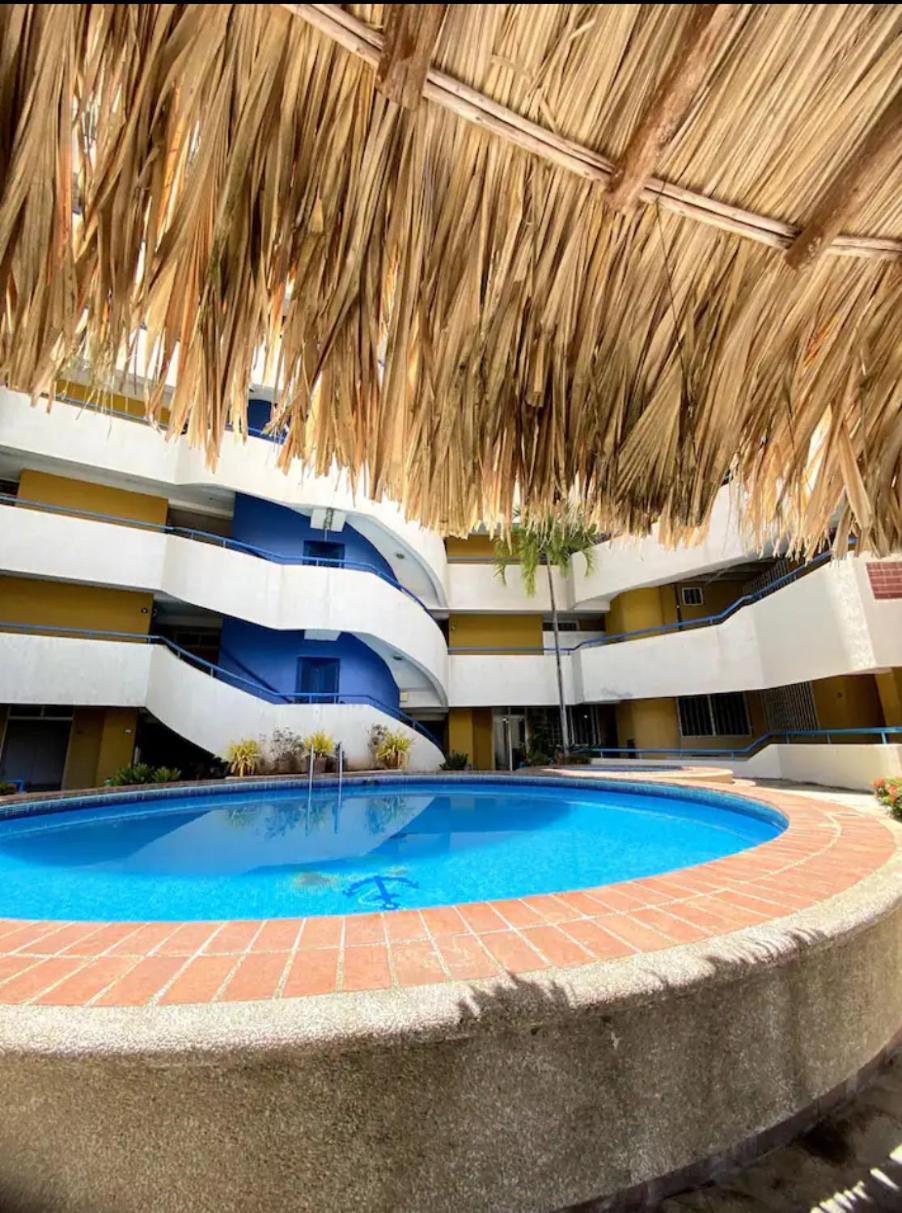 Apartamento Frente Al Mar, Costa Azul, Porlamar, Res Torremolino Apartment Exterior photo